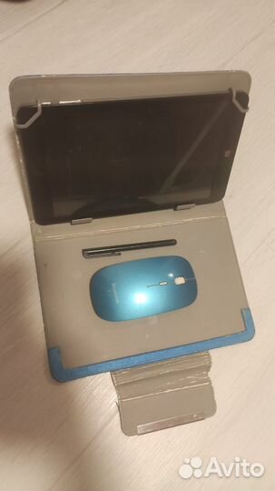 Планшет Chuwi Vi8 с аксессуарами