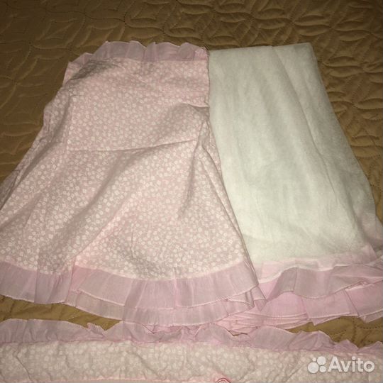 Бортики в кроватку для девочки