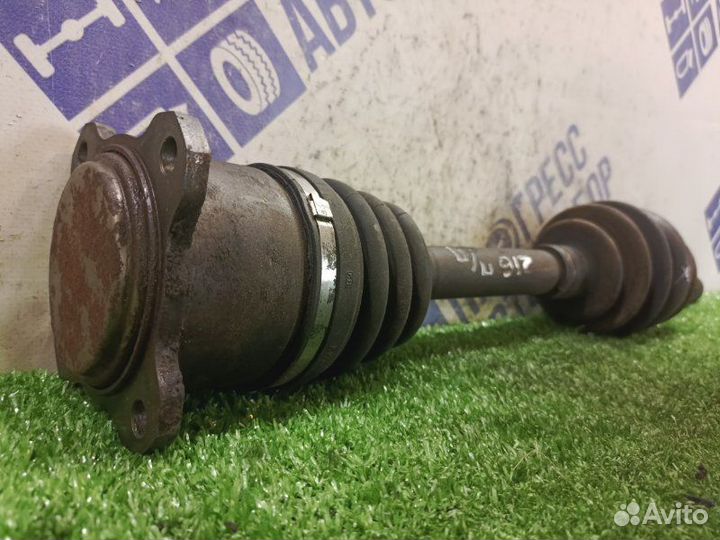 Привод передний правый Hyundai Terracan