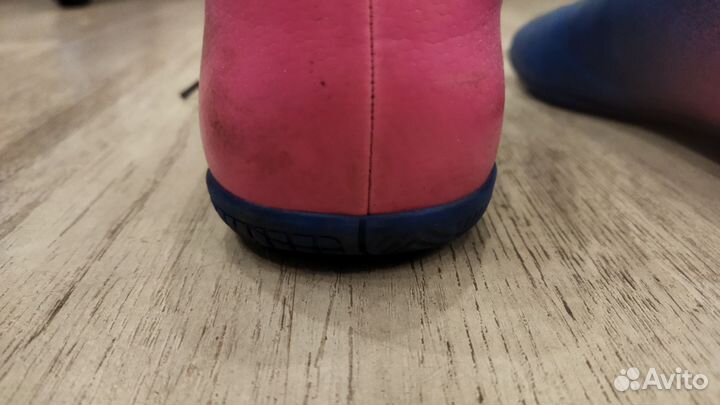 Бутсы для зала 40 adidas