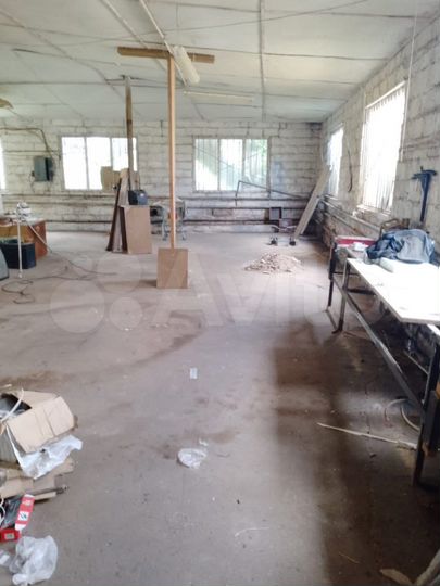 Гараж, > 30 м²