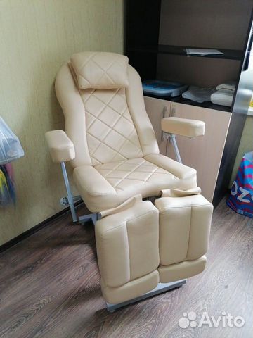 Педикюрное кресло на гидравлике