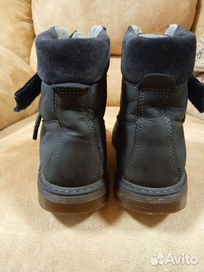 Ботинки утеплённые для девочки