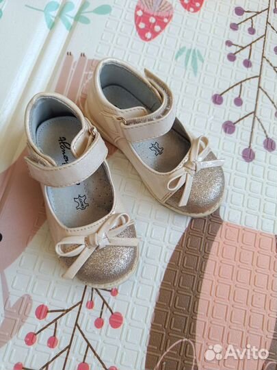 Туфли на девочку, р. 23
