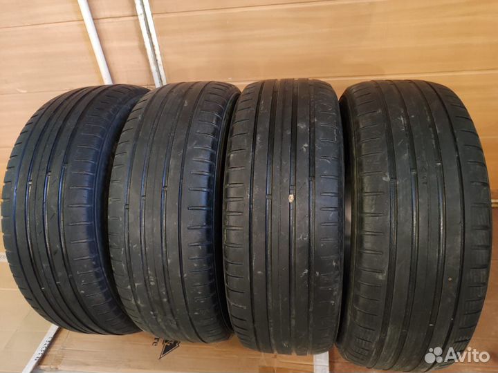 Nokian Tyres Hakka Blue 235/65 R17 108V