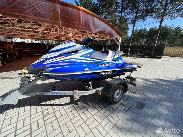 Продам гидроцикл Yamaha GP1800