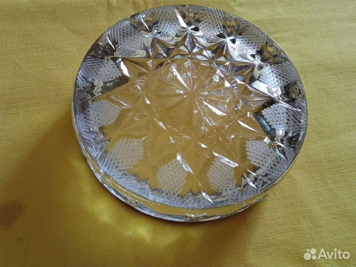 Хрустальная пепельница