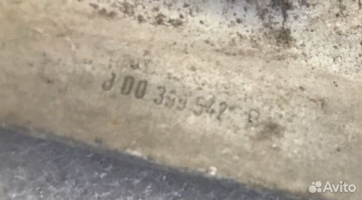 Кронштейн опоры двигателя Audi A6 C 5 2.5 тд 1999