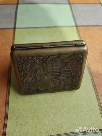 2 шт. Портсигар здание Моссовета и рыбак