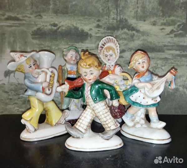 Статуэтки из серии 