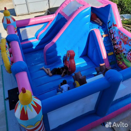 Надувной батут с горкой в аренду