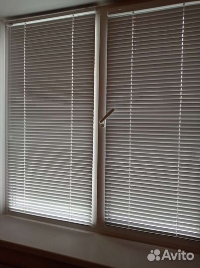 Жалюзи горизонтальные алюминиевые