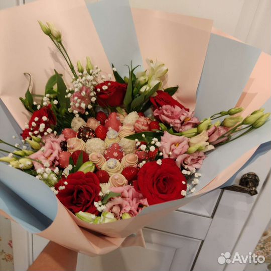 Букет из клубники в шоколаде