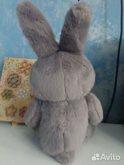 Плюшевый кролик