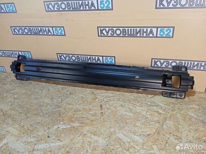 Усилитель передний Kia Ceed (07-12г)