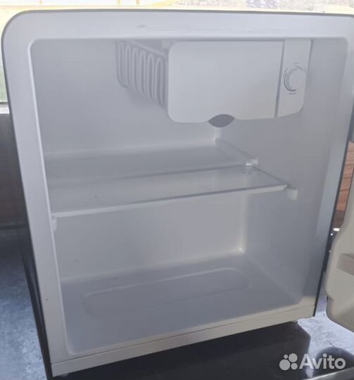 Холодильник маленький