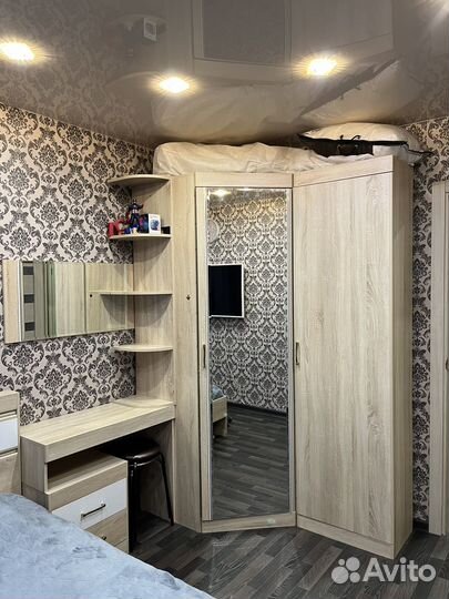 Спальный гарнитур