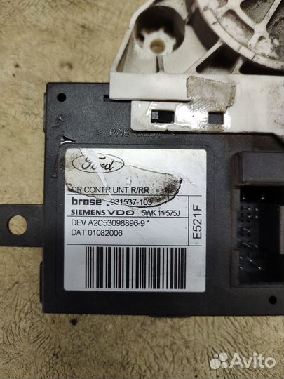 Моторчик стеклоподъёмника задний правый ford focus