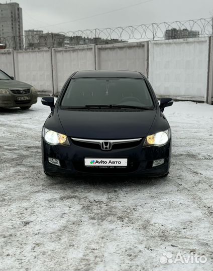 Honda Civic 1.8 AT, 2008, 215 134 км