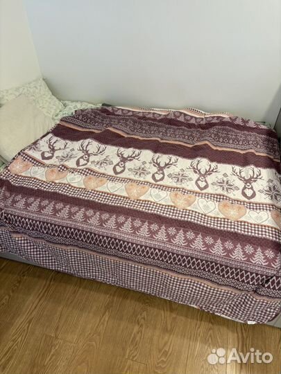 Покрывало на кровать 175*210