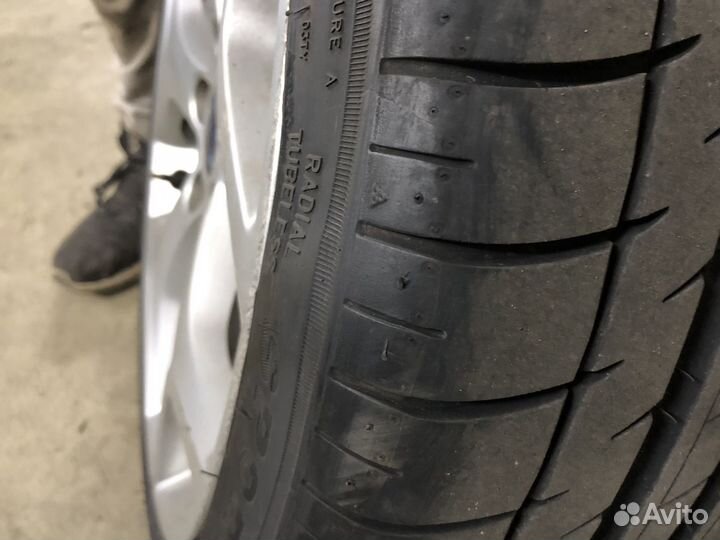 Triangle TH201 Sportex 225/40 R18 92Y