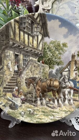 Декоративные тарелки Wedgwood