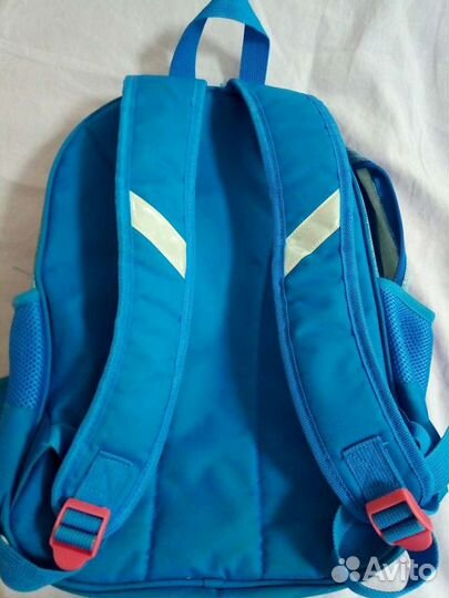 Рюкзак школьный