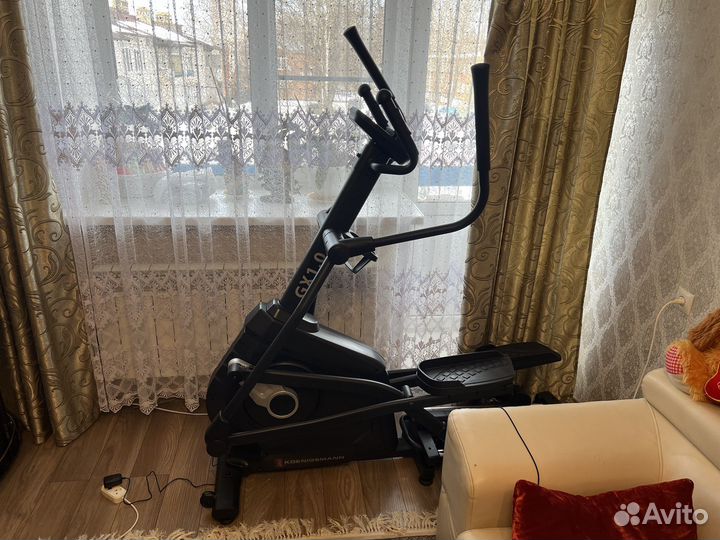 Эллиптический тренажер