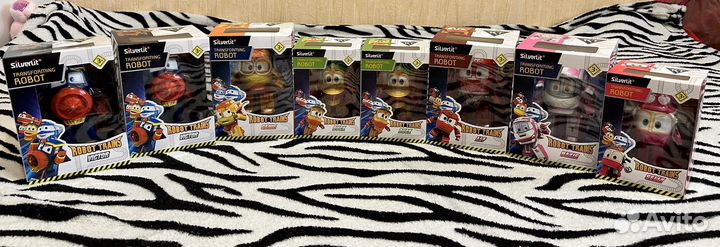 Игрушки трансформеры роботы поезда