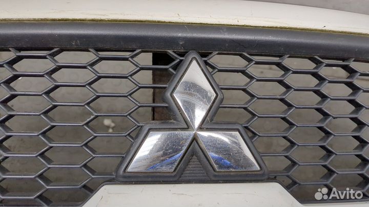 Бампер Mitsubishi Outlander XL, 2012