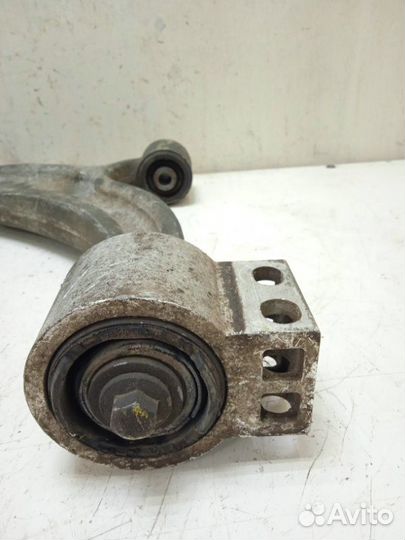 Рычаг подвески передний левый Opel Astra J хетчбэк