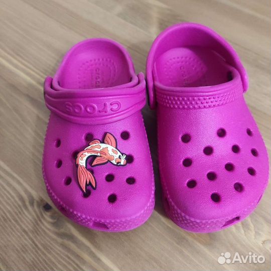 Ecco, crocs