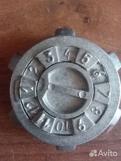 Крышка бензобака с кодом