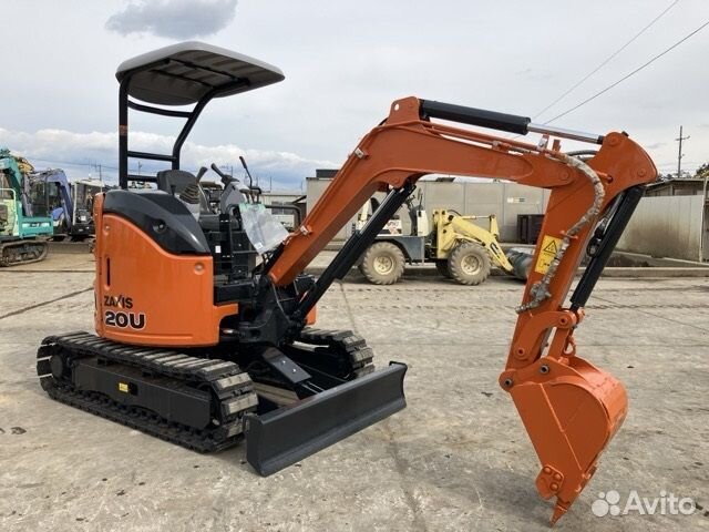 Мини-экскаватор Hitachi ZX20UR, 2015