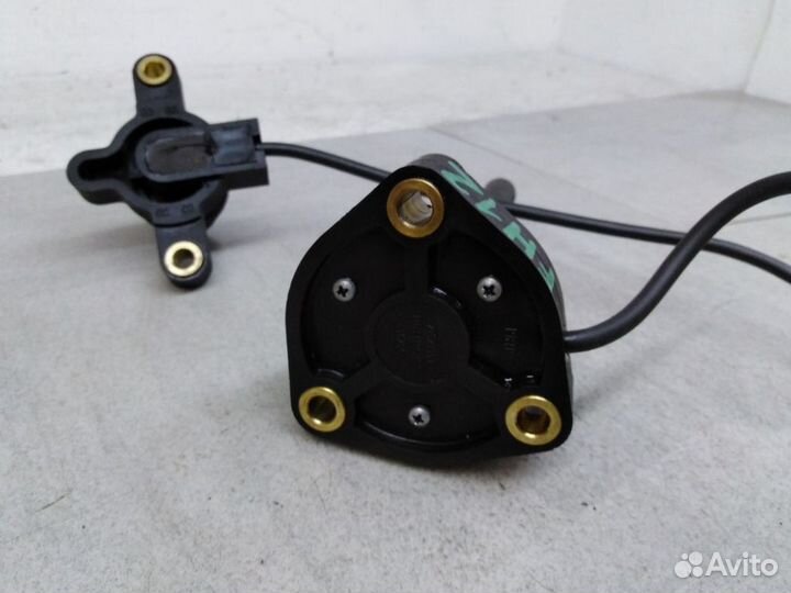 Датчик уровня масла Рено