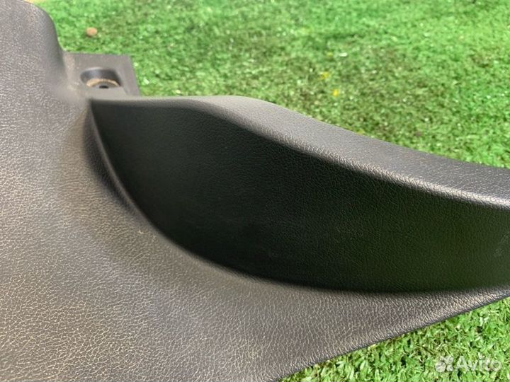 Накладка порога задняя правая Hyundai Solaris