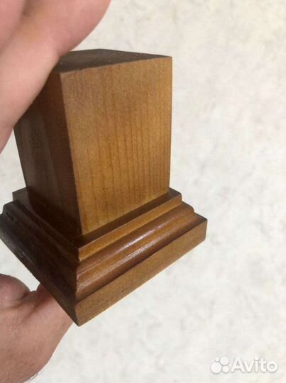 Подставки под миниатюры