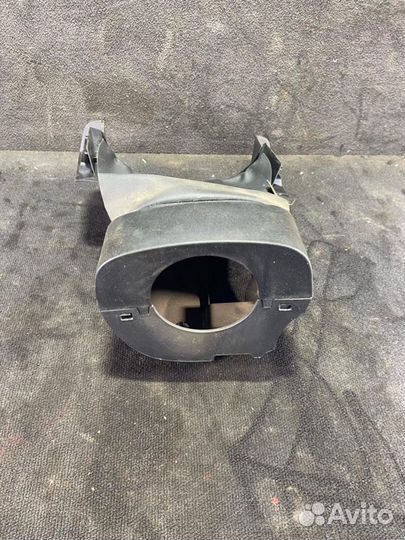 Кожух рулевой колонки Ford Focus CB8