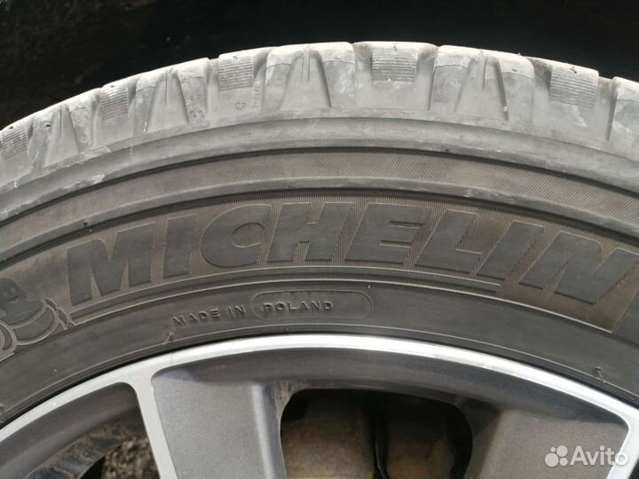 Michelin Latitude Cross 235/60 R18
