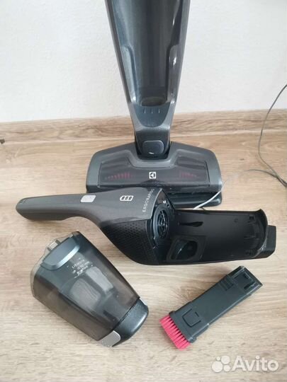 Беспроводной пылесос Electrolux EER731GM