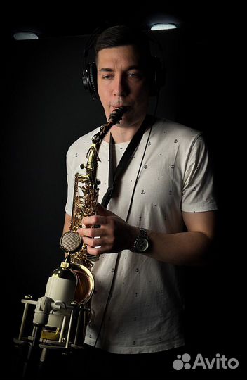 Саксофонист