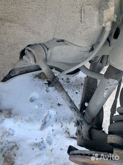 Задний рычаг Инфинити fx35 fx45 fx50