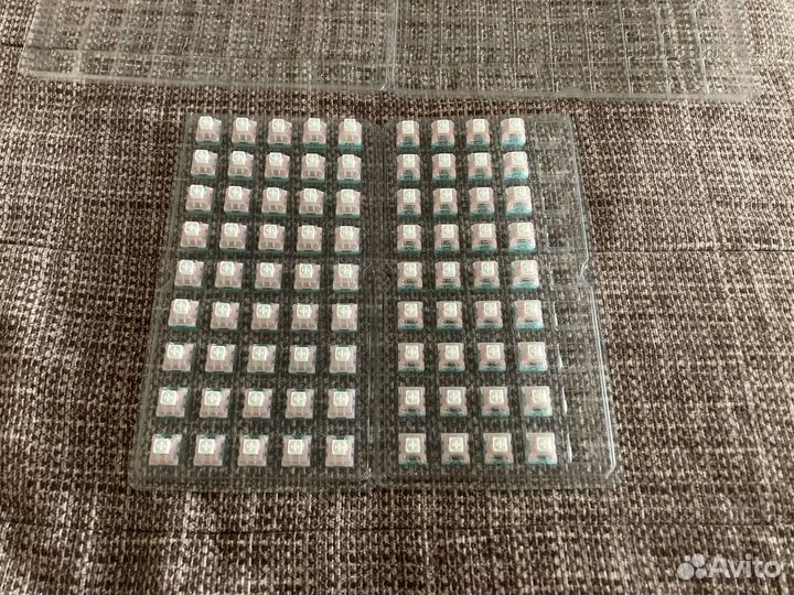 Свитчи Kailh Box Marshmallow кликающие 81 штука