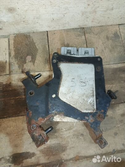 Блок управления двигателя Dodge Stratus 2002г 2,7л