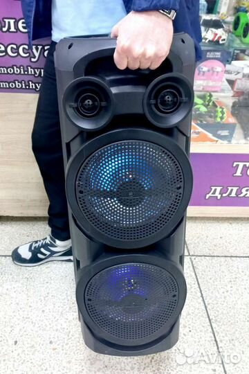 Большая громкая беспроводная колонка