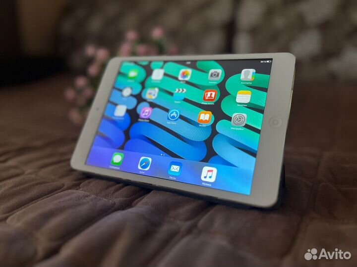iPad mini версия 94 аккум / Состояние отличное