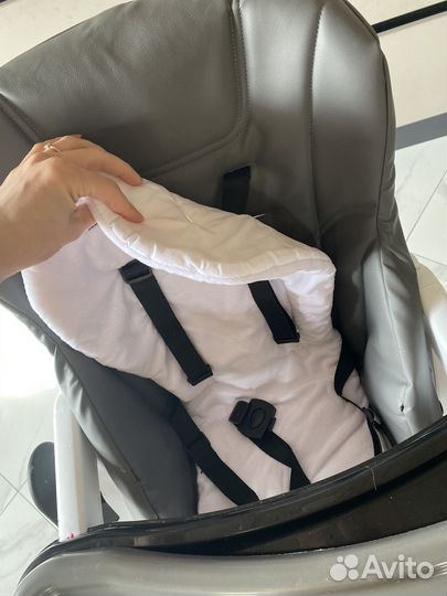 Стульчик для кормления carrello apricus