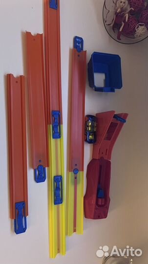 Hot wheels автомойка/ ускоритель/трасса