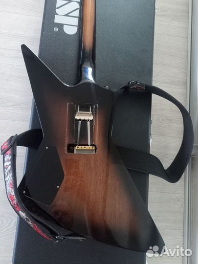 Электрогитара Explorer Baritone