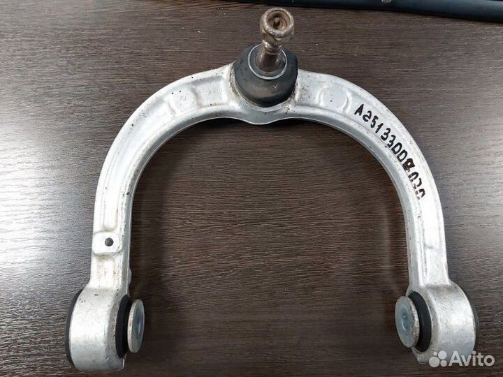 Рычаг подвески верхний передний левый Mercedes Gl